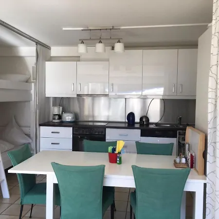 Waldblick تودتناو