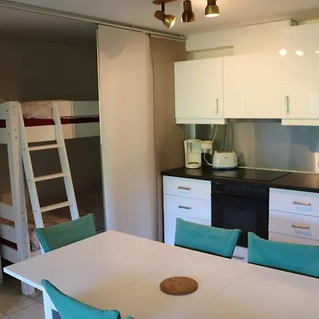 Waldblick * تودتناو