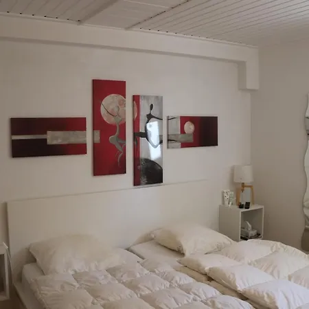 Waldblick Apartman *