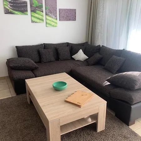 Waldblick Apartman *
